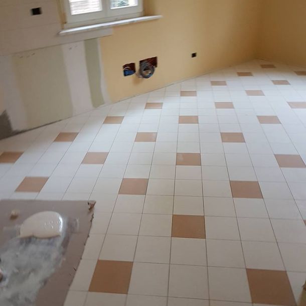 Esempio dalla galleria fotografica di ONNEMBO IVAN