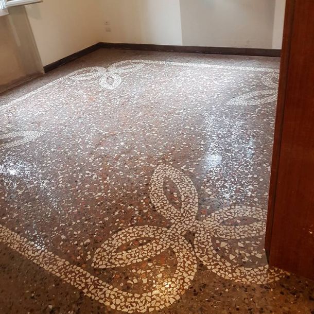 Esempio dalla galleria fotografica di ONNEMBO IVAN