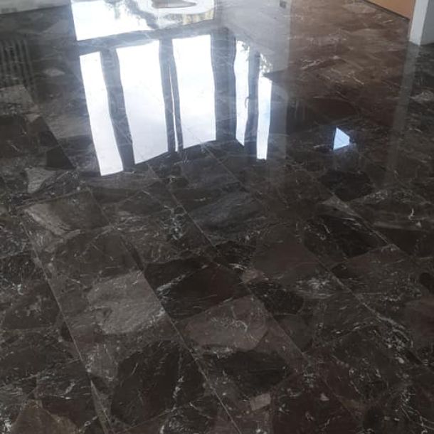 Esempio dalla galleria fotografica di ONNEMBO IVAN